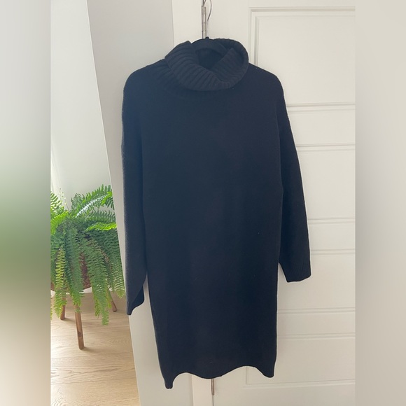 OAK + FORT Black Knit Turtleneck Dress - Picture 1 of 3